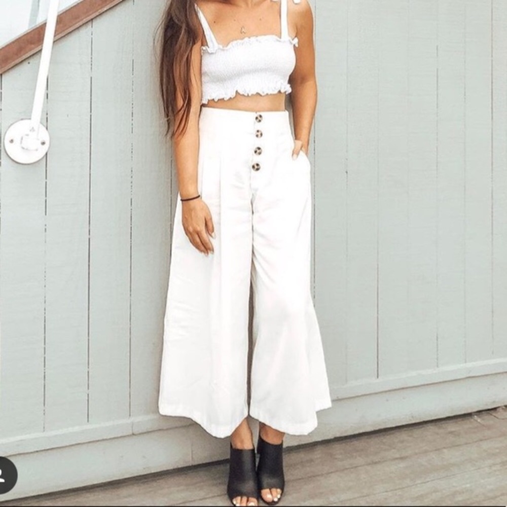 Wide leg white high waisted trousers